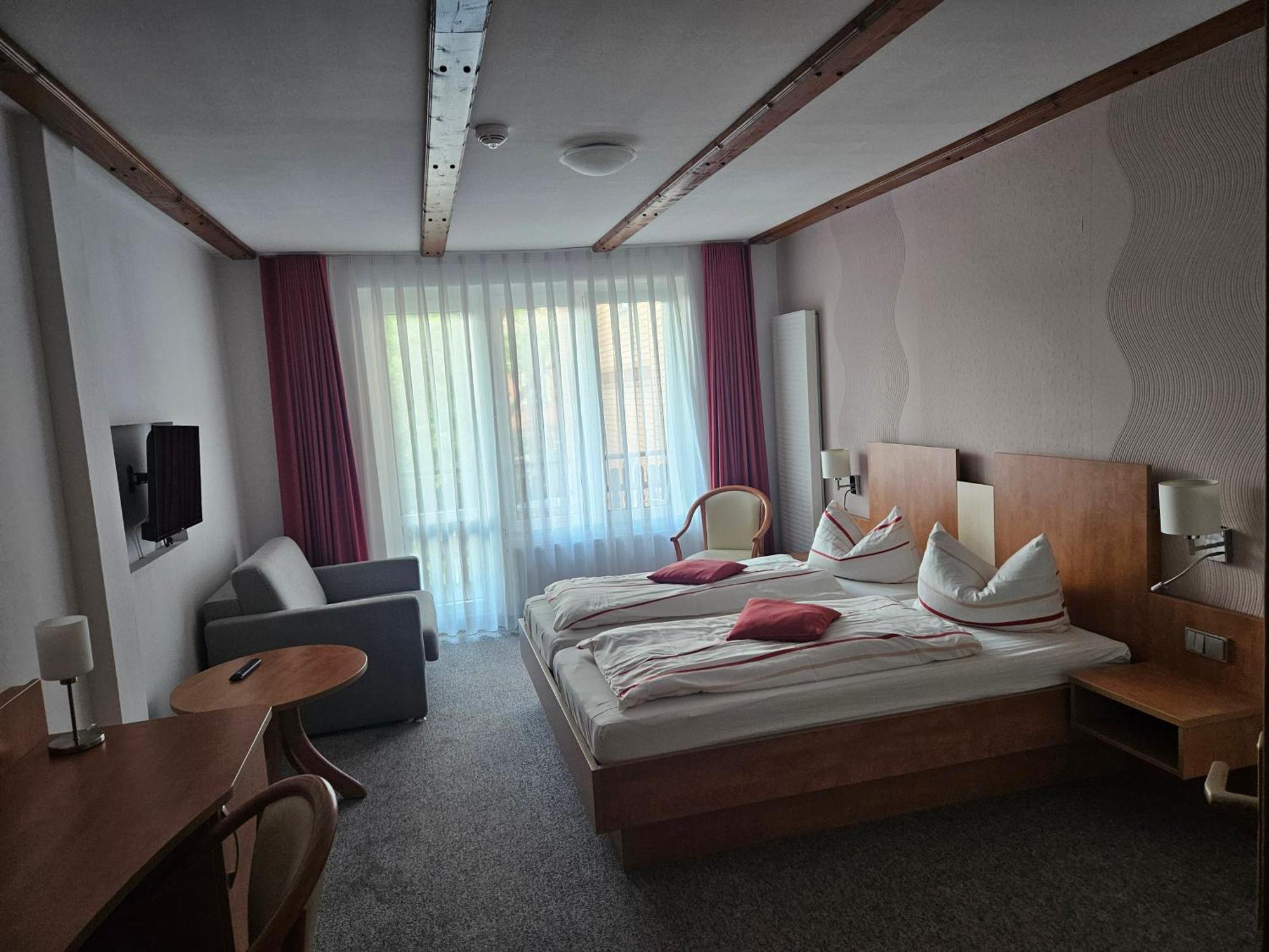 Hotel Zur Krone Hasselfelde Exterior photo